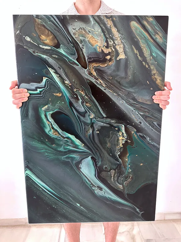 Mármol Jade sostenido en el taller